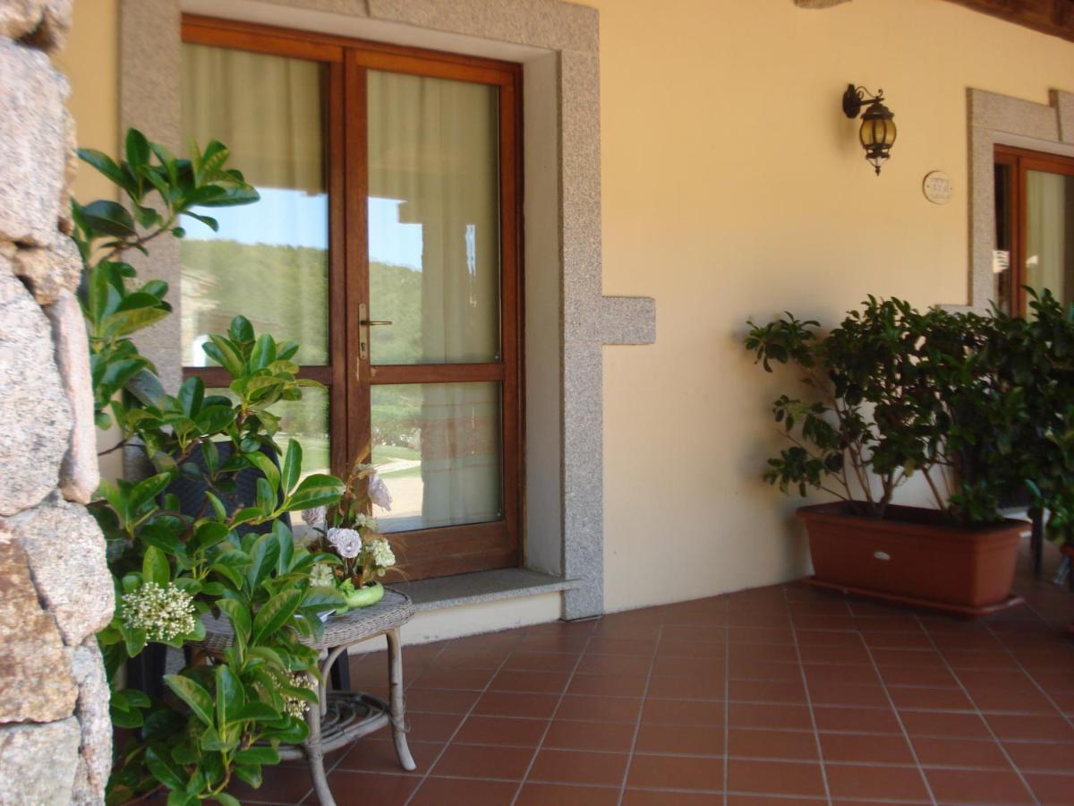 Hotel Valkarana Country Relais (Adults Only) Sant'Antonio di Gallura Εξωτερικό φωτογραφία