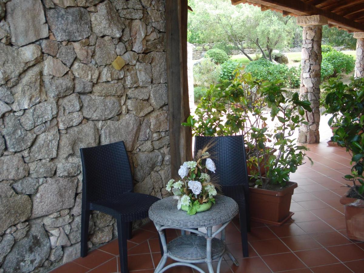 Hotel Valkarana Country Relais (Adults Only) Sant'Antonio di Gallura Εξωτερικό φωτογραφία