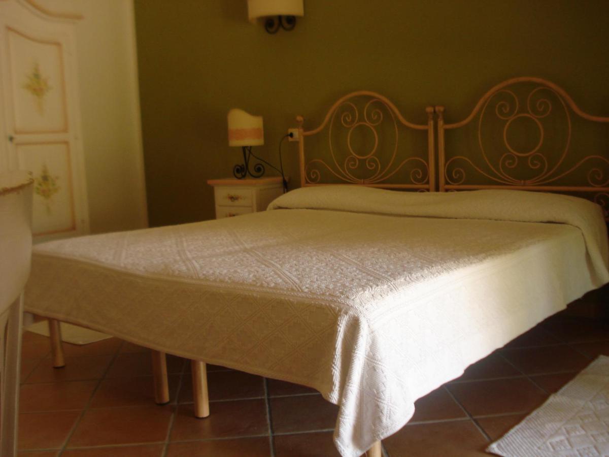 Hotel Valkarana Country Relais (Adults Only) Sant'Antonio di Gallura Εξωτερικό φωτογραφία