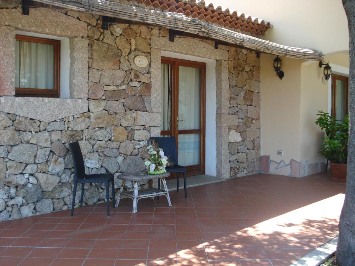 Hotel Valkarana Country Relais (Adults Only) Sant'Antonio di Gallura Εξωτερικό φωτογραφία