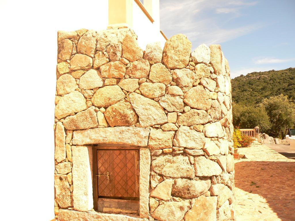 Hotel Valkarana Country Relais (Adults Only) Sant'Antonio di Gallura Εξωτερικό φωτογραφία